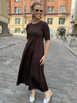 Cu Hilde Chabrina midimekko; suklaanruskea