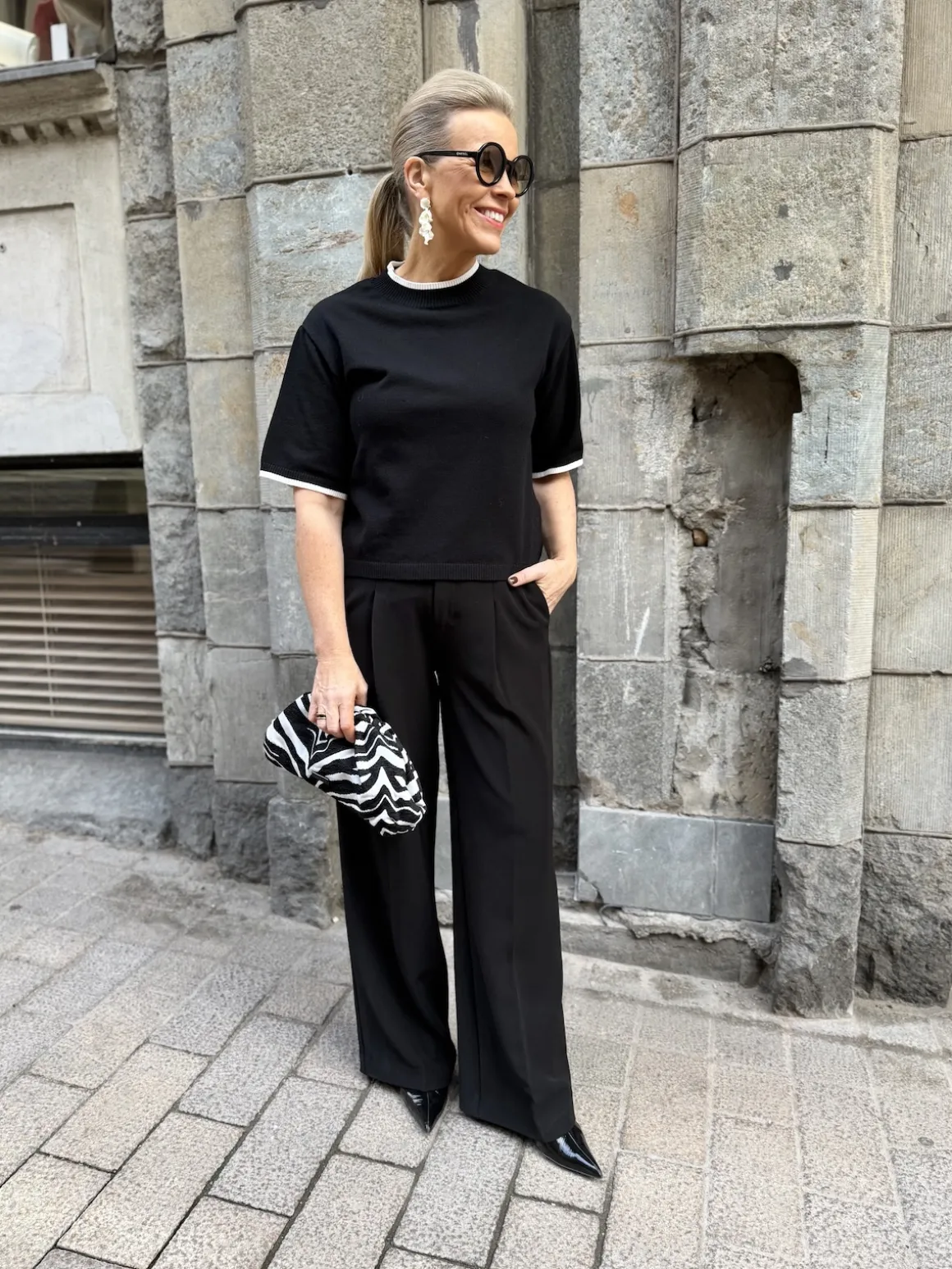 Day Zebra clutch; musta / valkoinen