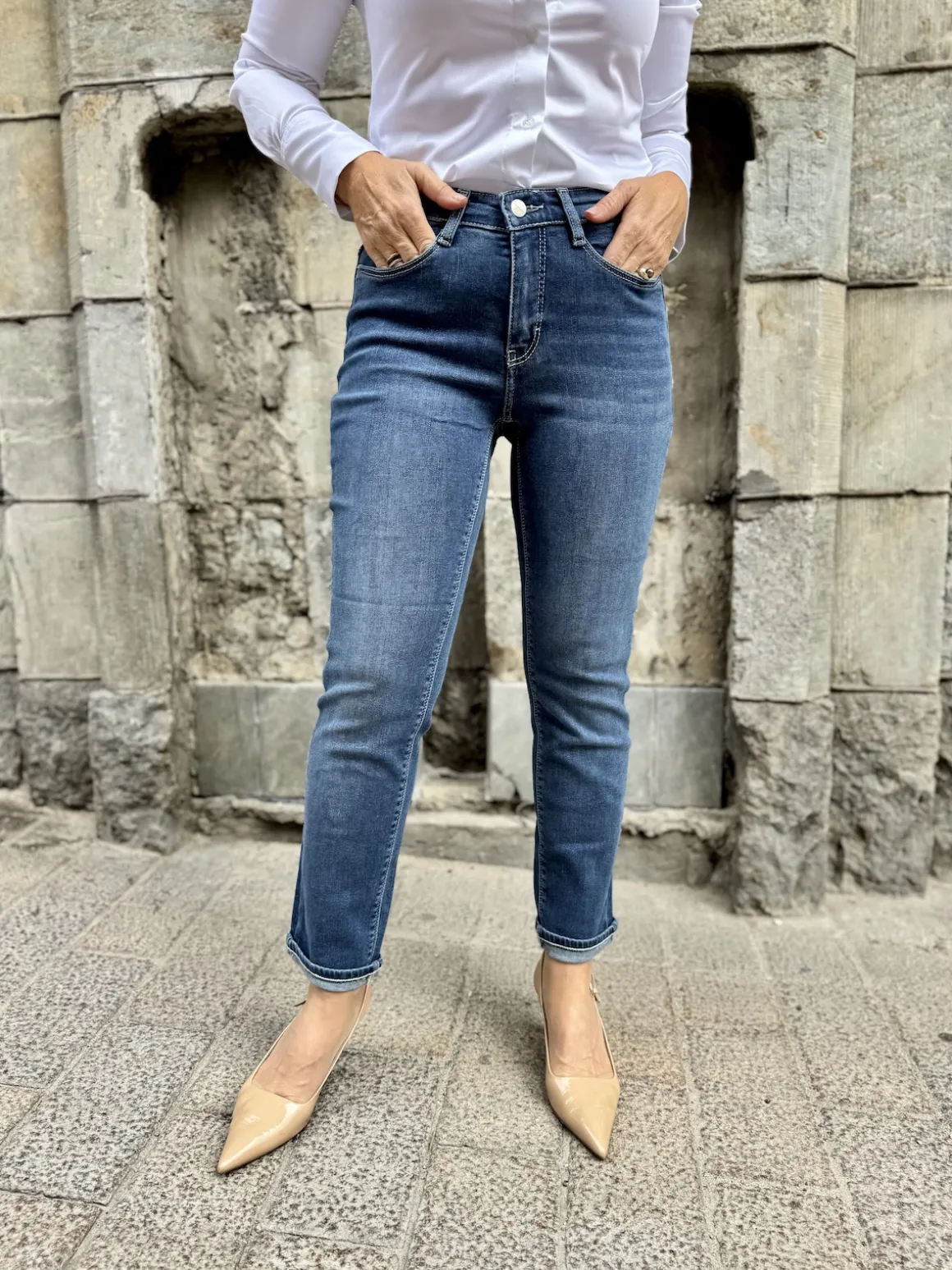 Dream cropped farkut 27″; keskisininen D653