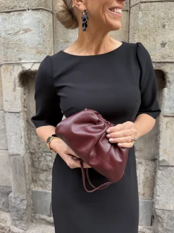 Dumbling clutch; burgundy