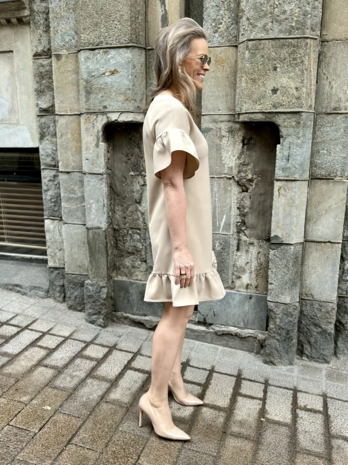DW Cecilia fyrrymekko; beige
