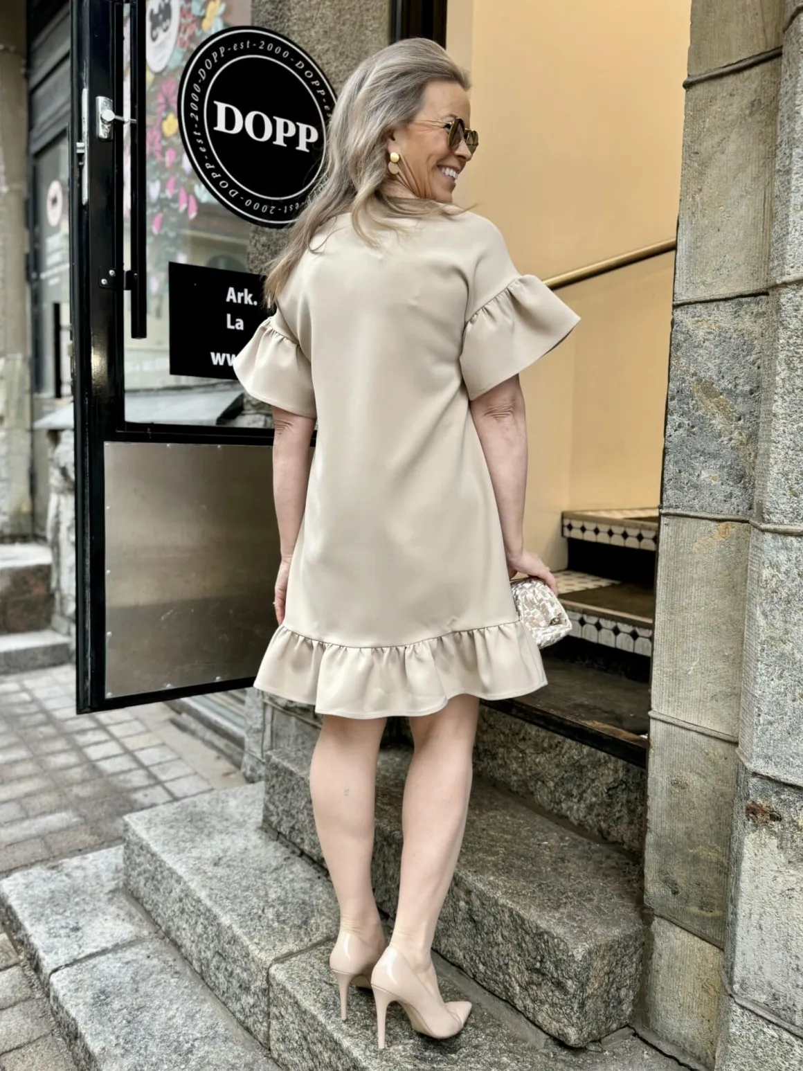 DW Cecilia fyrrymekko; beige