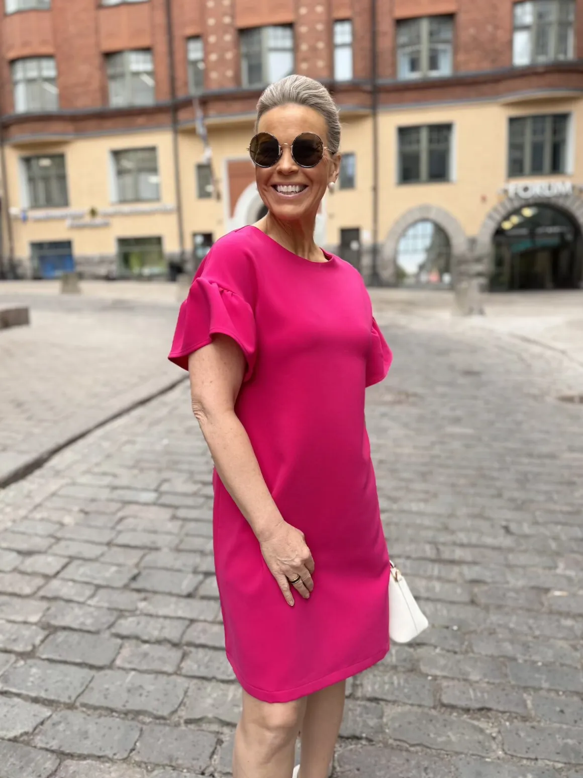 DW Charlotte fyrryhihoilla; pinkki