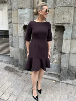 DW Elle mekko; munakoiso