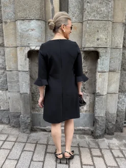 DW Vera mekko; musta