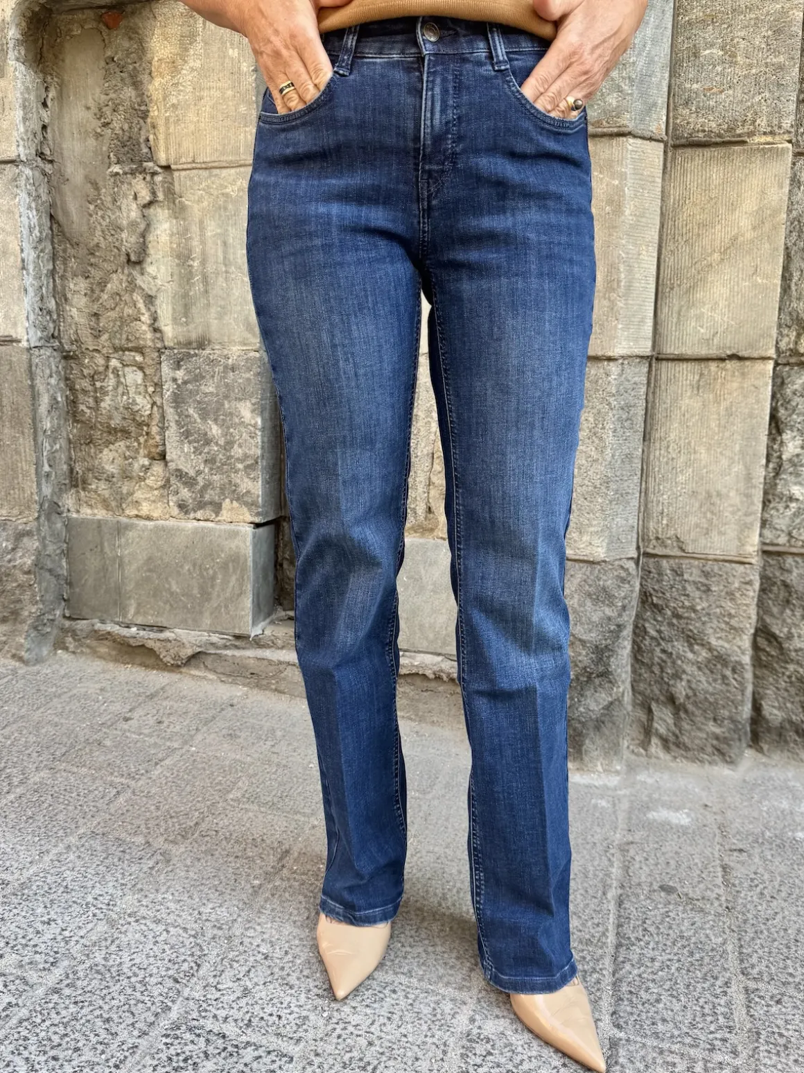 Laura bootcut farkut 30″ ja 32″; trendy vintage D638